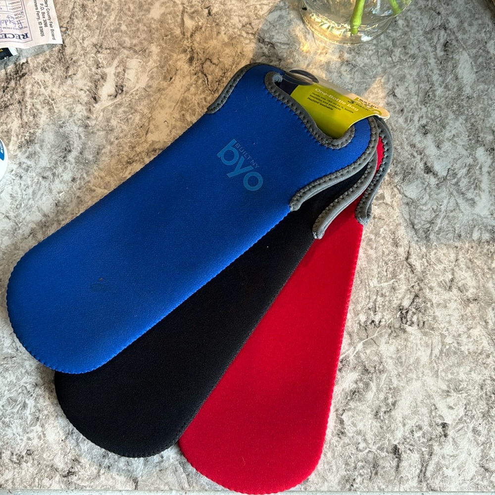 NWT BYO Bottle Bags - 3 pack, 750 ml